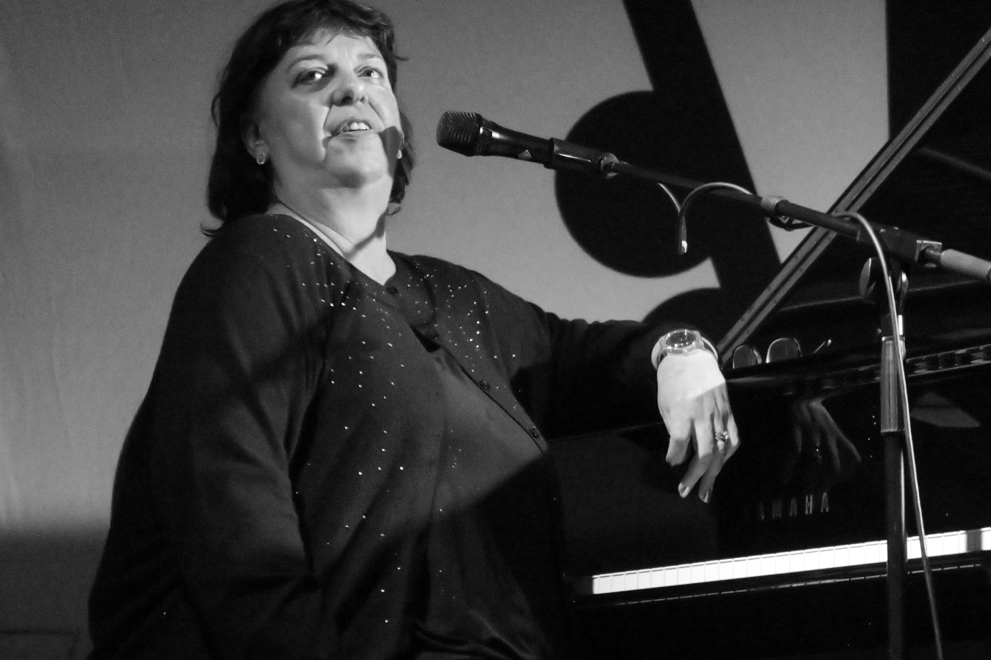 Liane Carroll